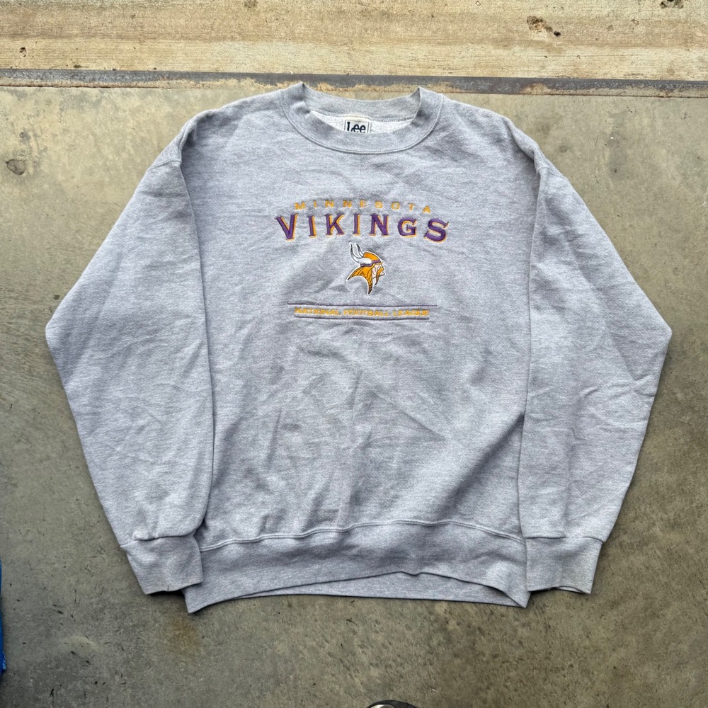 Vintage Lee Sport Minnesota Vikings Sweatshirt Gray Embroidered NFL Large